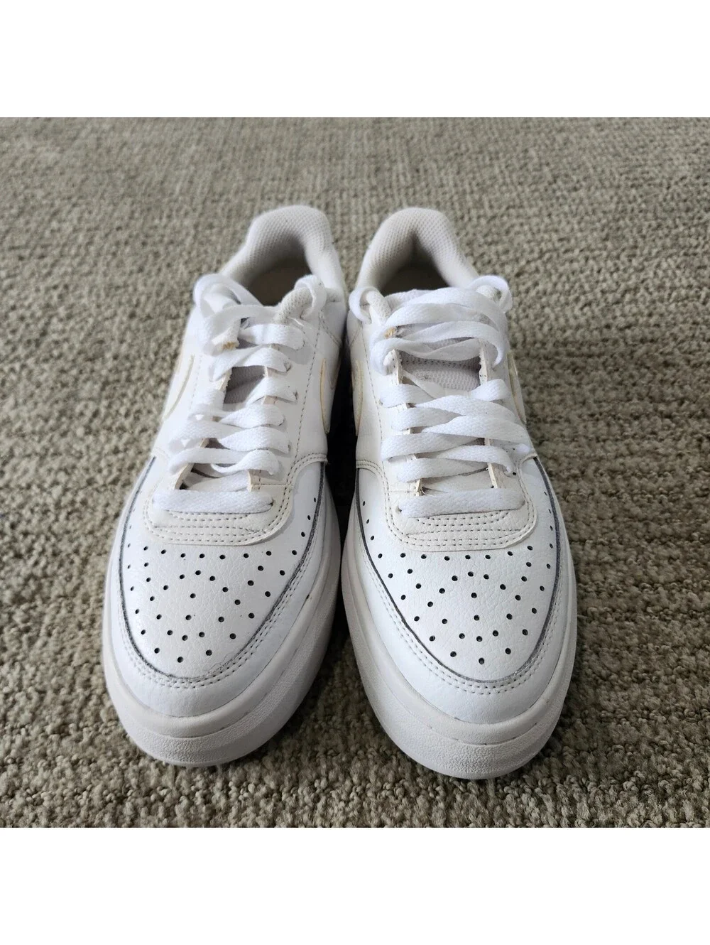 Nike Court Vision White Sneakers Size 7.5 Lace Up